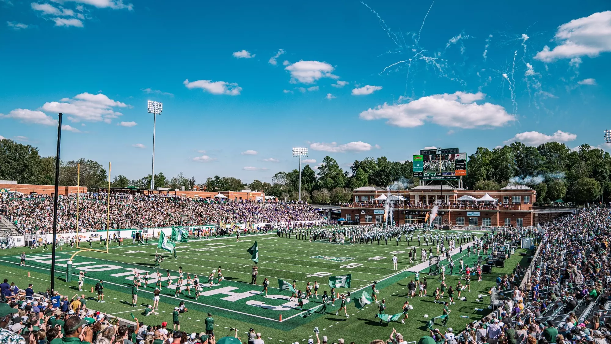 Unc Charlotte Football Schedule 2027